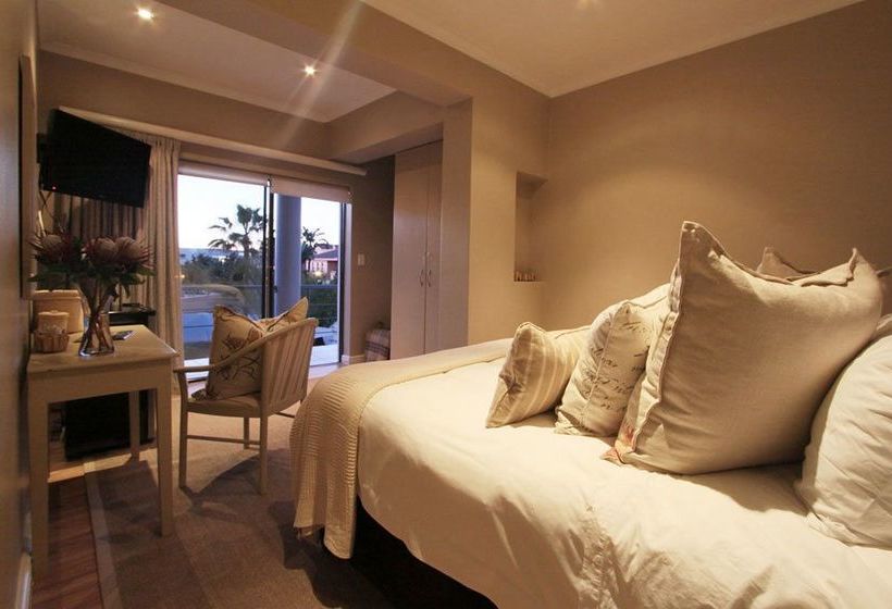 Pension Sunset Beach Lodge & Spa 14