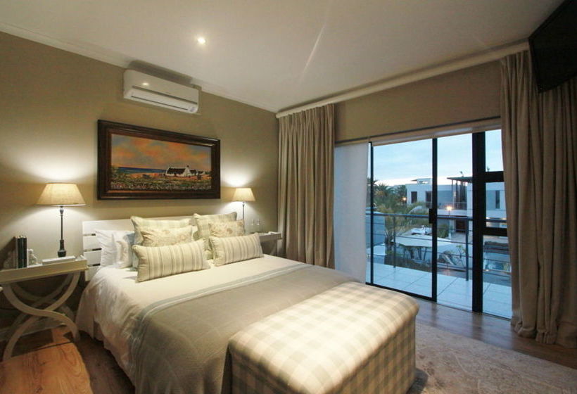 Pension Sunset Beach Lodge & Spa 5