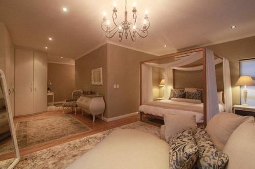 Pension Sunset Beach Lodge & Spa 6