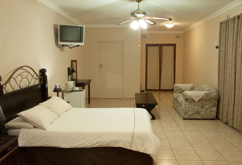 Bed and Breakfast St. Lucia Safari Lodge 14