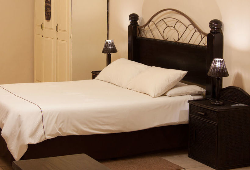 Bed and Breakfast St. Lucia Safari Lodge 8