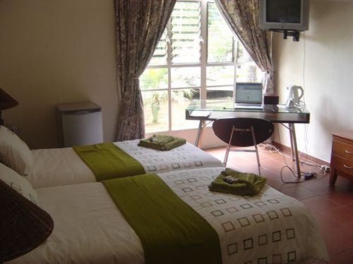 Pension Airport Modjadji Guesthouse 11