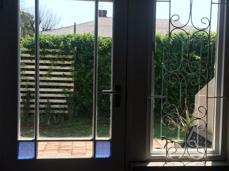 Pension 30 On Oatlands Road 11