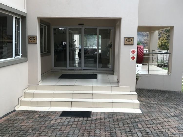 Pension Global Village Guest House 1