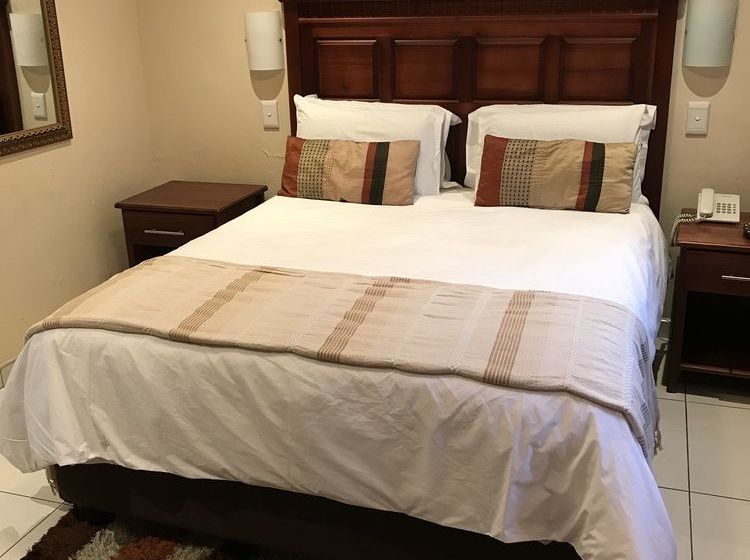 Pension Global Village Guest House 9