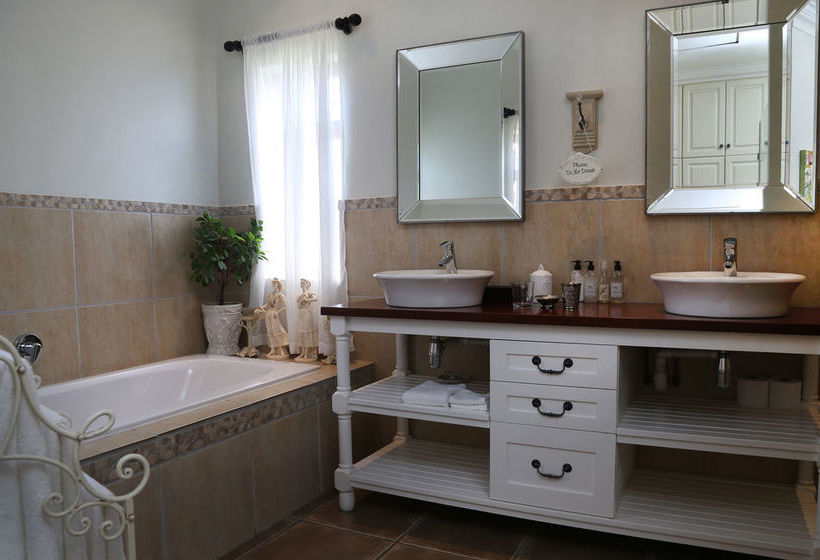 Pension Harbour Vue Guesthouse 9