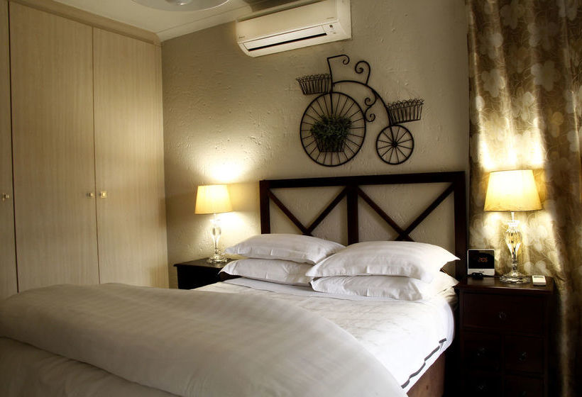 Pension Opikopi Guest House 4