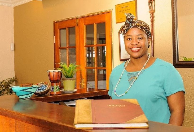 Pensión Safari Club Sa