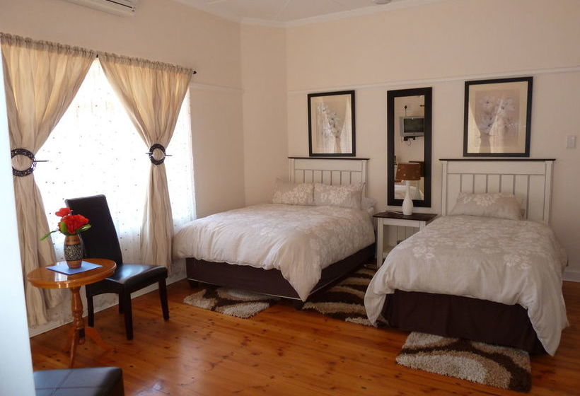 Pension Rose Petals Guest House 3