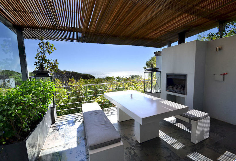 Scandinavian Mansion. 9 Bedroom Palace 10