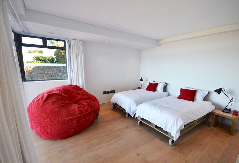 Scandinavian Mansion. 9 Bedroom Palace 9