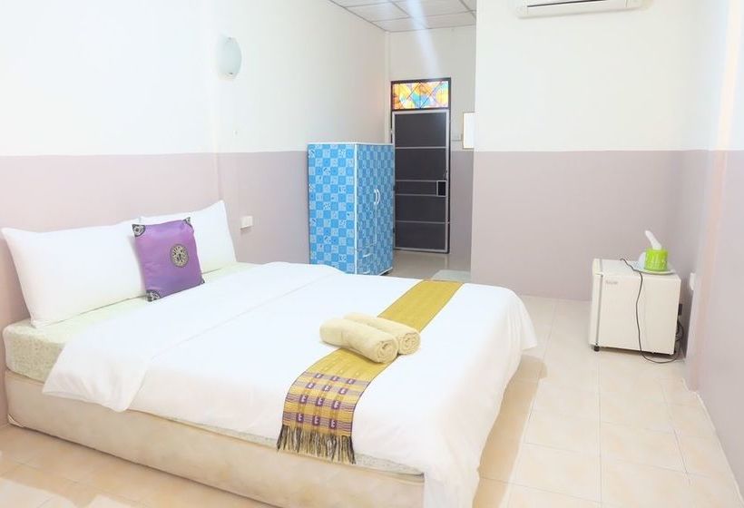 Hotel Grandparent's Home