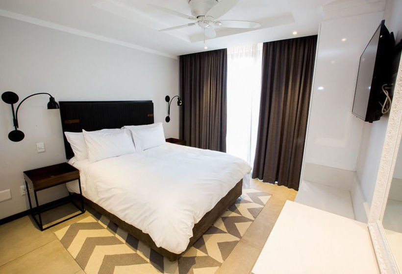 Max Executive Apartments 12