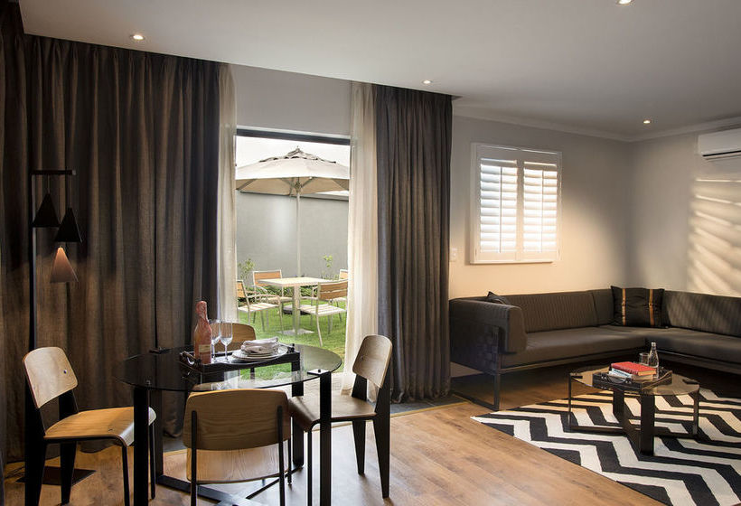 Max Executive Apartments 16