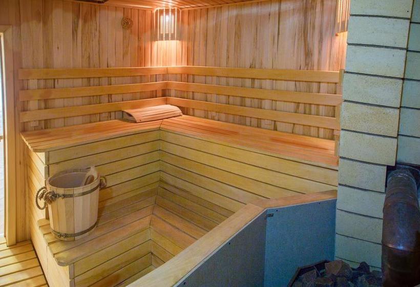 Hotel Poruchik Rzhevsky Art 13