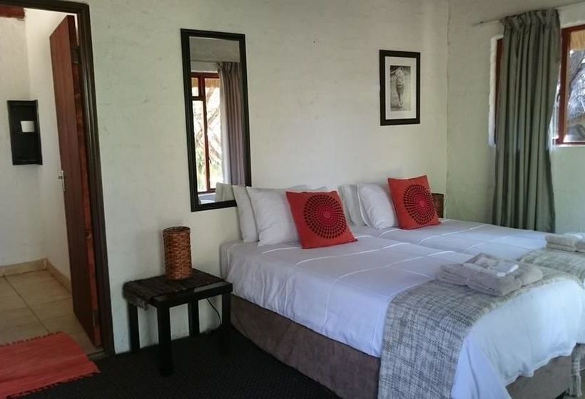 Hotel The Bush Pub & Inn 2