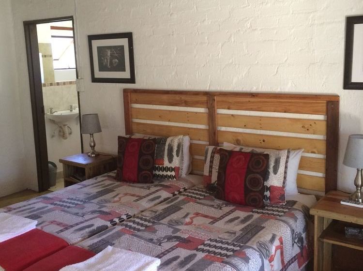 Hotel The Bush Pub & Inn 7