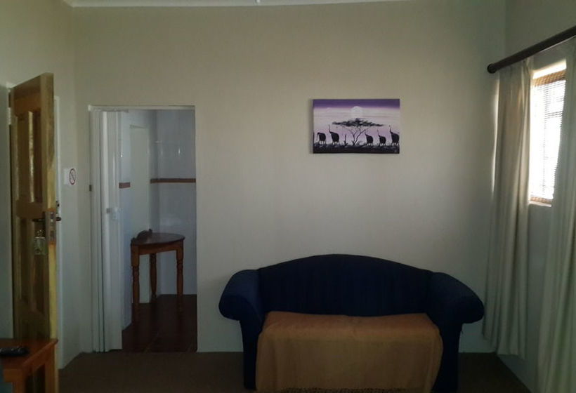 Lanseria Country Estate 14