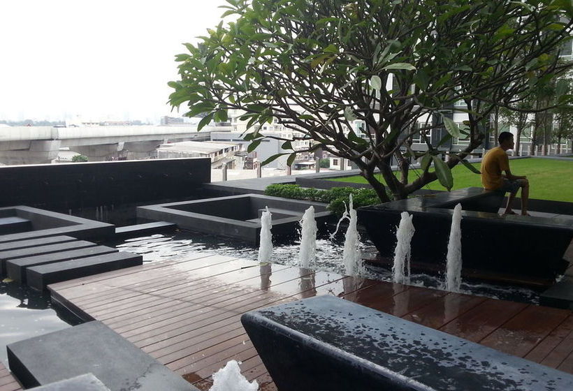 Bluetel Residence Tiwanon Station 18