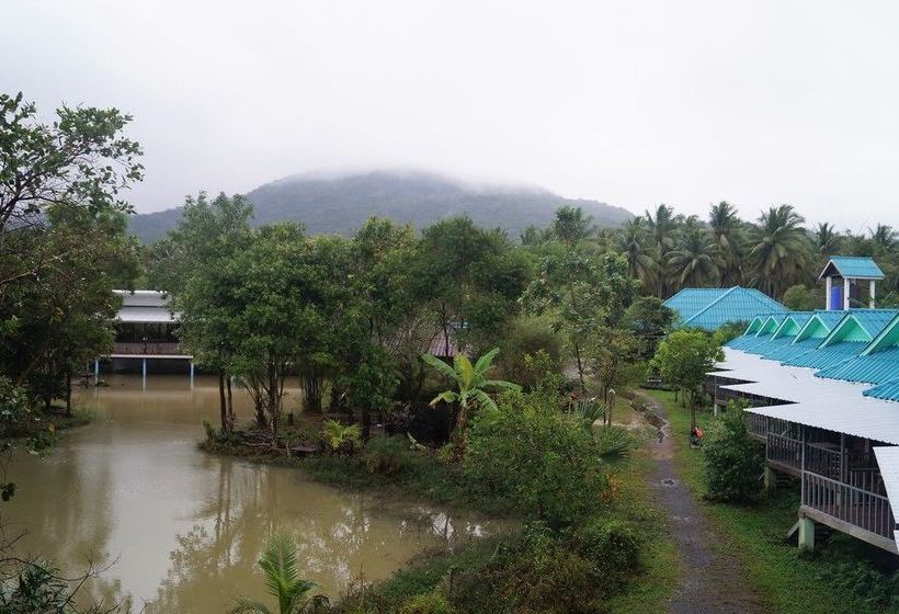 Hotel Phangan Farm Stay Resort