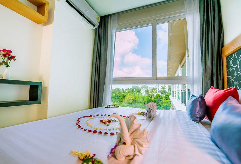 The Jasmine Nai Harn Beach Resort & Spa 11