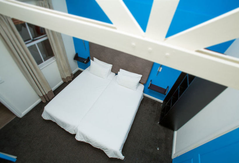 Never At Home Hostel 13