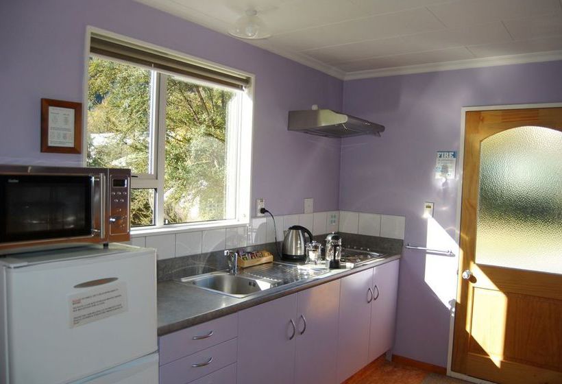 Queenstown Holiday Park & Motels Creeksyde 13