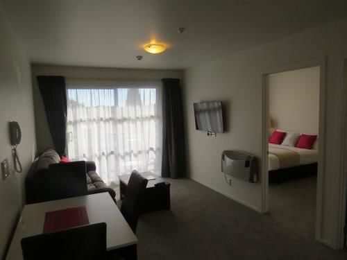 Ellena Court Motel 16