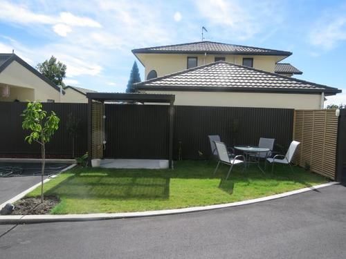 Ellena Court Motel 9