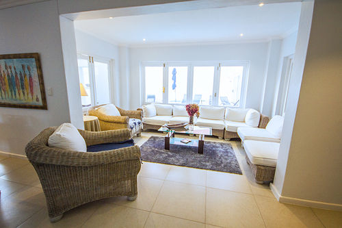 Pension Abington Manor - Fish Hoek Guesthouse 13