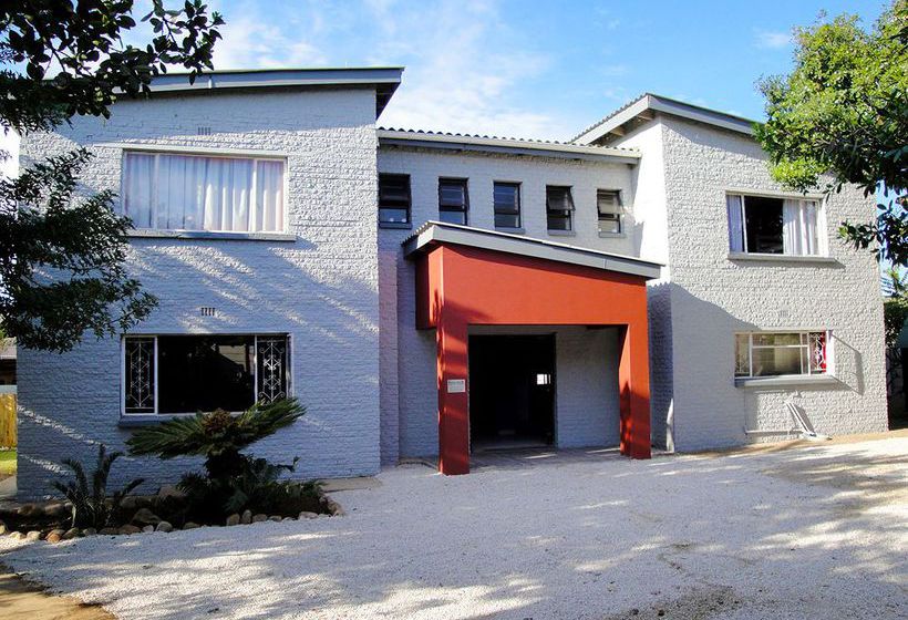 Hostel Hard Rock Backpackers 20