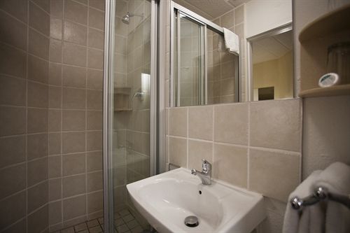 Hotel Road Lodge Isando Edenvale