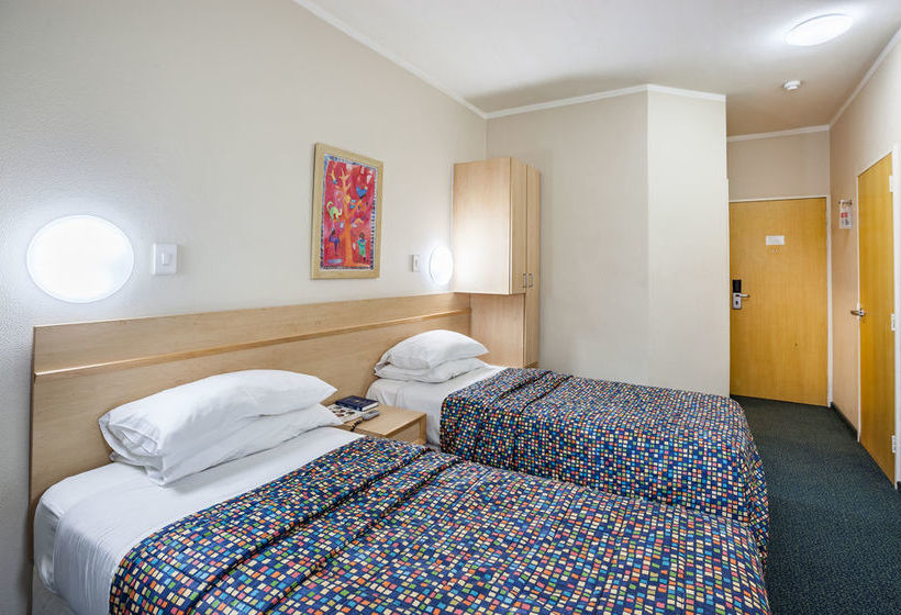 Hotel Road Lodge Potchefstroom 13