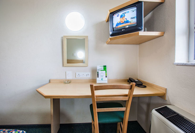 Hotel Road Lodge Potchefstroom 9