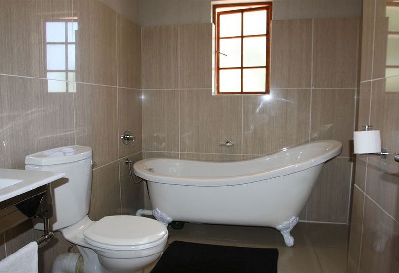 Hotel Khayalami Lodge 13