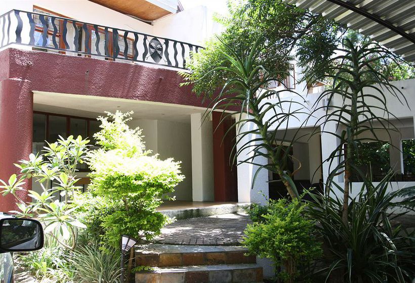 Hotel Khayalami Lodge 7