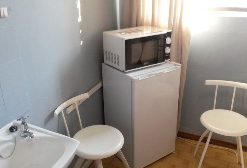 Jeffrey's Bay Beach House 20