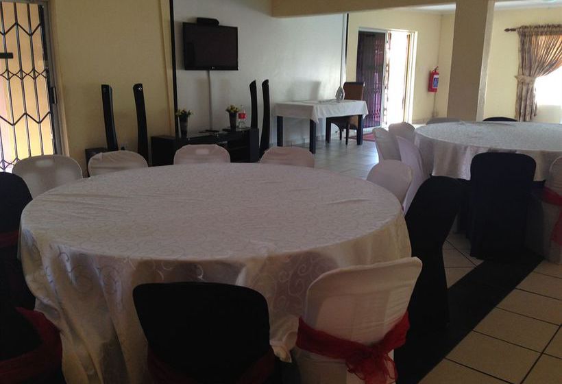 Pension Colts Hill Guest House 1