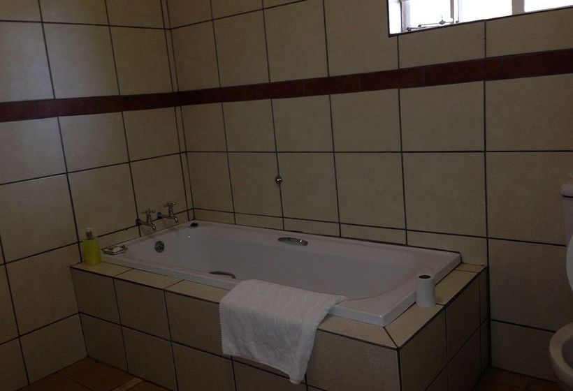 Pension Colts Hill Guest House 17