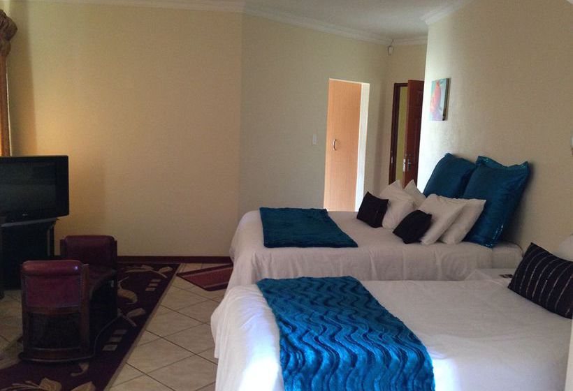 Pension Colts Hill Guest House 9