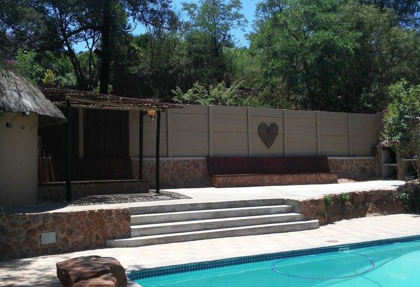 Pension Suburbian Lodge 7