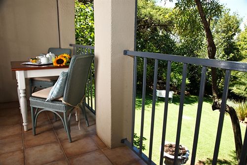 Pension Montpellier Guesthouse 10