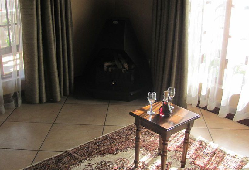 Pension Flamingo's Nest Guest House & Conference Centre 10