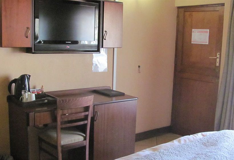 Pension Flamingo's Nest Guest House & Conference Centre 11