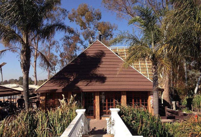 Pension Flamingo's Nest Guest House & Conference Centre 12