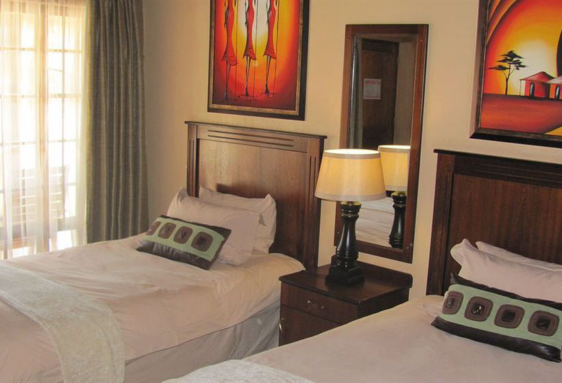 Pension Flamingo's Nest Guest House & Conference Centre 5