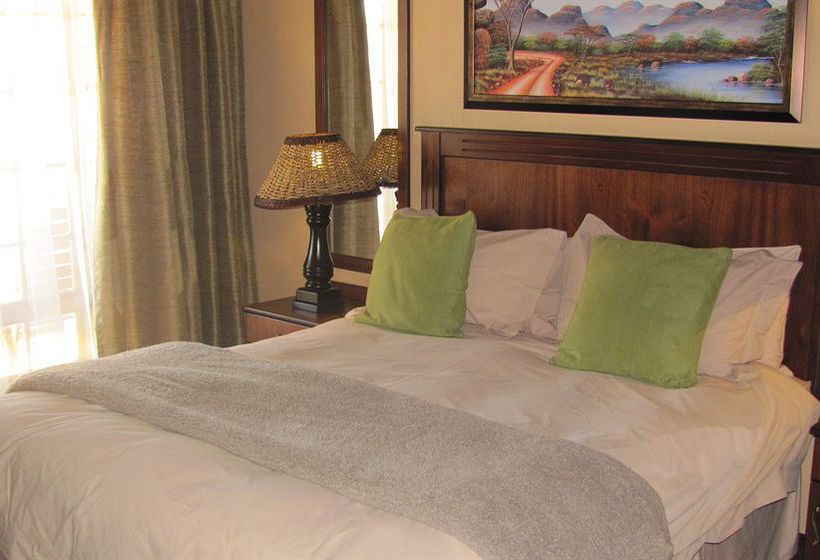 Pension Flamingo's Nest Guest House & Conference Centre 8