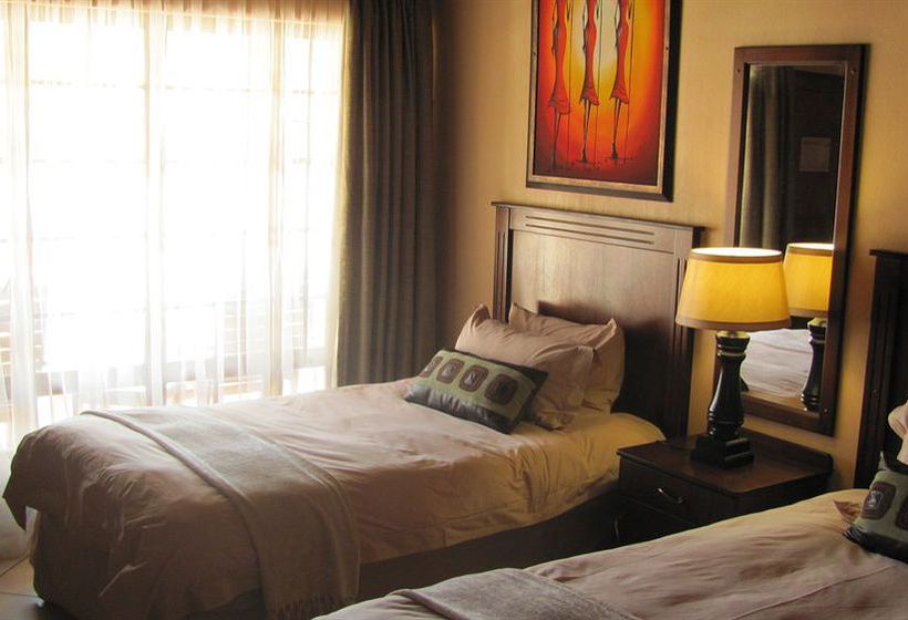 Pension Flamingo's Nest Guest House & Conference Centre 9