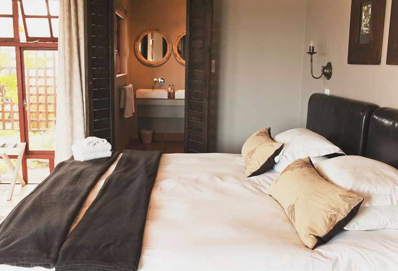 Pension Dolphin Dunes Guest House 14