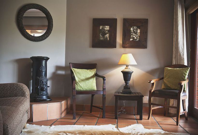 Pension Dolphin Dunes Guest House 9